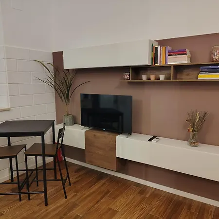 Sonnino 90 Apartament